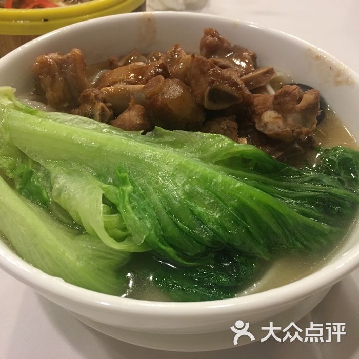 广州酒家冬菇焖排骨汤粉图片-北京粤菜-大众点评网
