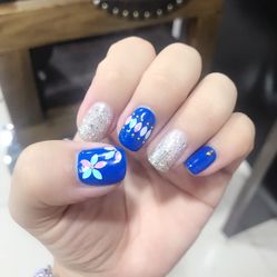 同款美甲不同店做的效果 Vth0bOboRI2rcNP6z_ssOfdLfcQ93NwC5VuZGFk6H1UdoW5yU68Tu7WXtzF7sZ9_JqRbcw729ShdMCUgtEou7g.jpg