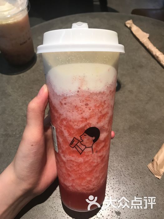 喜茶(卓越intown热麦店)芝芝莓莓图片 - 第1张