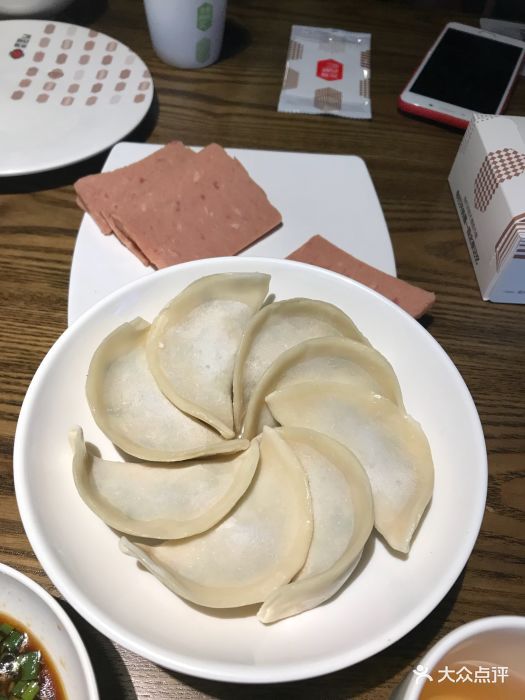 地址车库在祈年悦城,楼下有店铺,方便转让.-东美食林邯郸停车图片
