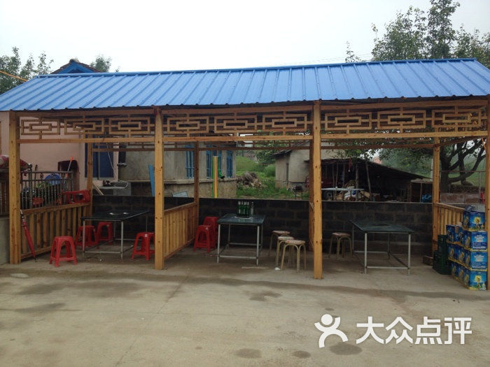 双月阁农家院