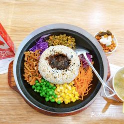焦本味铁板焦饭骨汤渔粉(未来城店)的全家福套餐好不好吃?