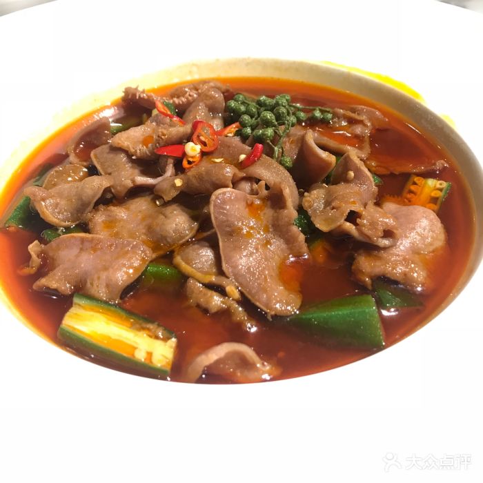 脆煮牛舌饭送时蔬