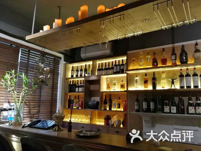酒水吧台