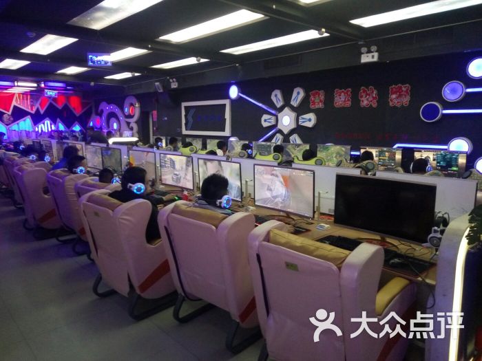 银河网吧_6585上传的图片