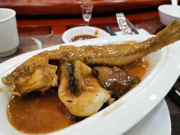 八月花河豚馆-"一家专门食河豚鱼的餐厅,闻说一朝食得