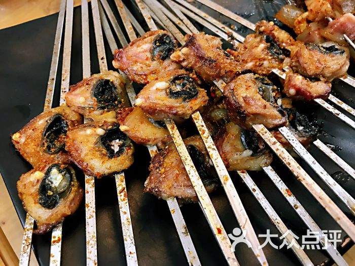坤和羊蝎子火锅烧烤烤羊眼图片 - 第33张