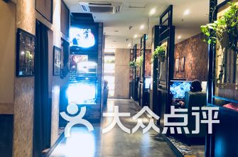 南京水游城内衣店_南京水游城