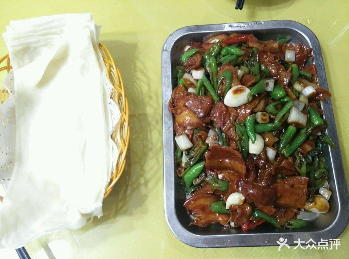辣椒炒肉,煎饼