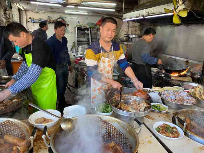 王记饭店-"[薄荷]环境:室外大排档,所幸去吃的时候."-大众点评移动版