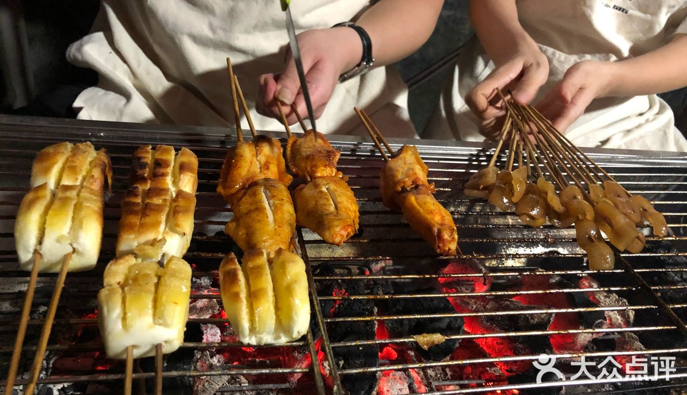 和家人朋友聚餐,选天河区的这家烧烤烤串准没错