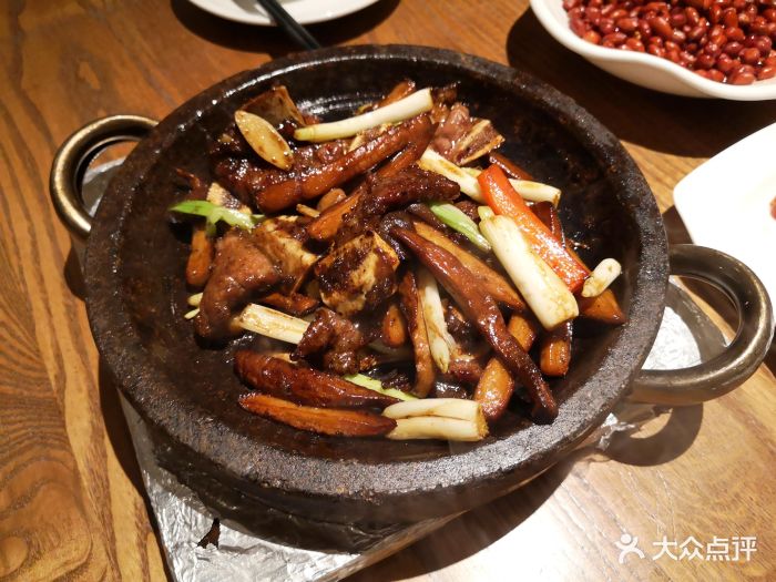 绣丽餐厅(八佰伴店-葱烤石板牛仔骨图片-上海美食-大众点评网