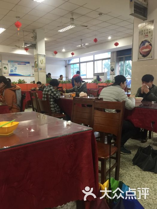 河海大学研究生食堂图片 - 第2张