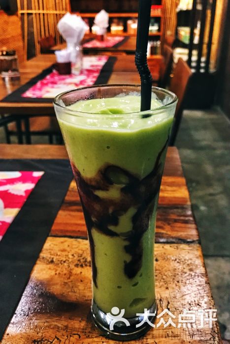 牛油果奶昔