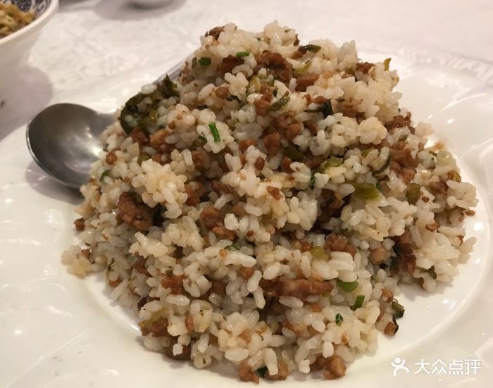 酸菜肉沫炒饭