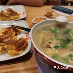 肥叔锅贴(严家桥店)的小炒黄牛肉饭好不好吃?用户评价口味怎么样?