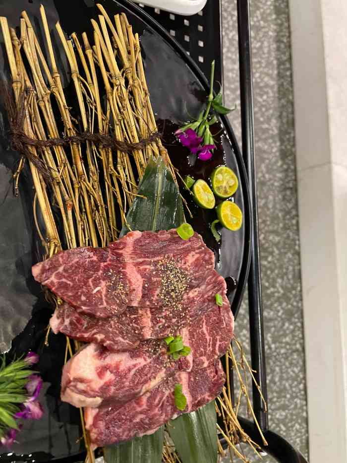 金泽中式家庭烤肉(虎石台店「金泽中式牛排「蔬菜拼盘「锡纸