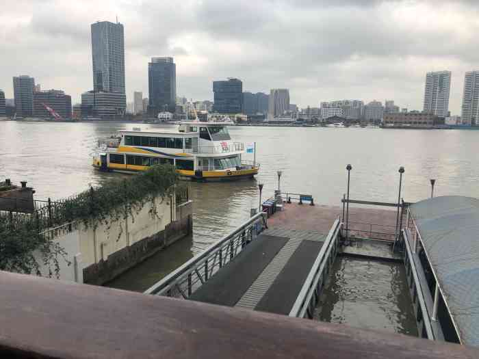 上海轮渡(滨江大道)-"北外滩其实还没怎么来过,今天借着家庭聚餐.