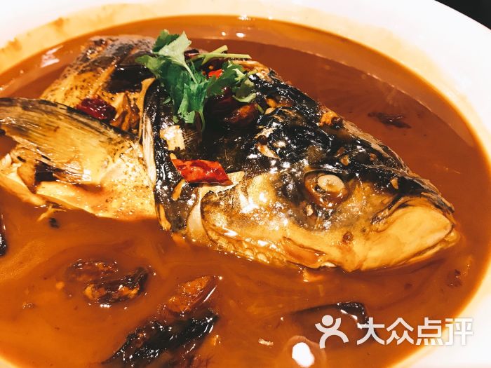 鱼图腾·好吃的鱼头泡饼(亚运村店)招牌胖头鱼泡饼图片 - 第1张