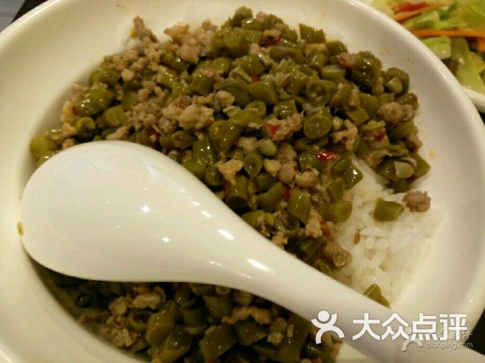 肉末酸豆角饭