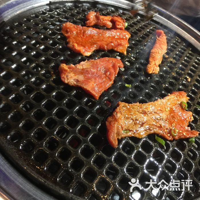 思密达人轰趴式韩国烤肉