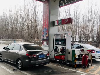 中国石化牛驼服务区加油站