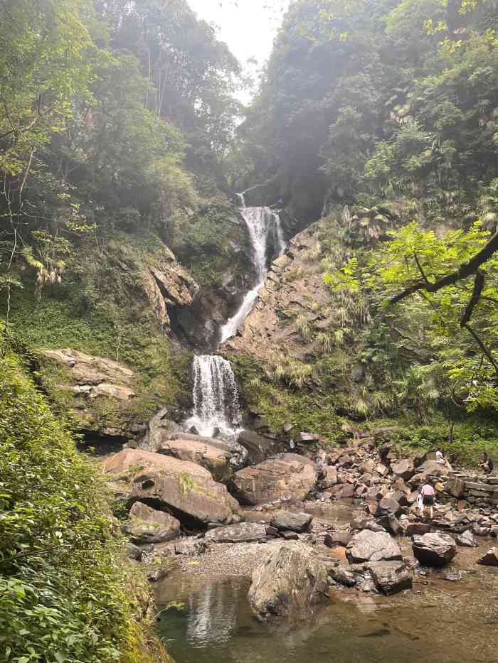 仙寓山景区-"门票50,65岁以上免费,不过要买5块钱.