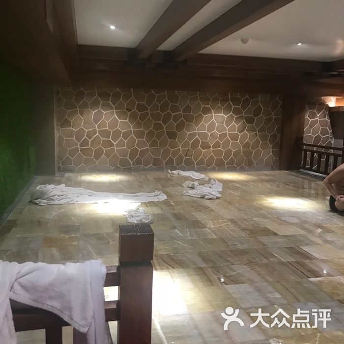 青水瓦台温泉汗蒸生活馆