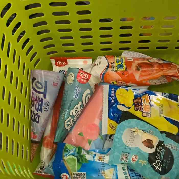 沈威冷食雪糕批发-"这家的雪糕种类非常多,非常全,也.