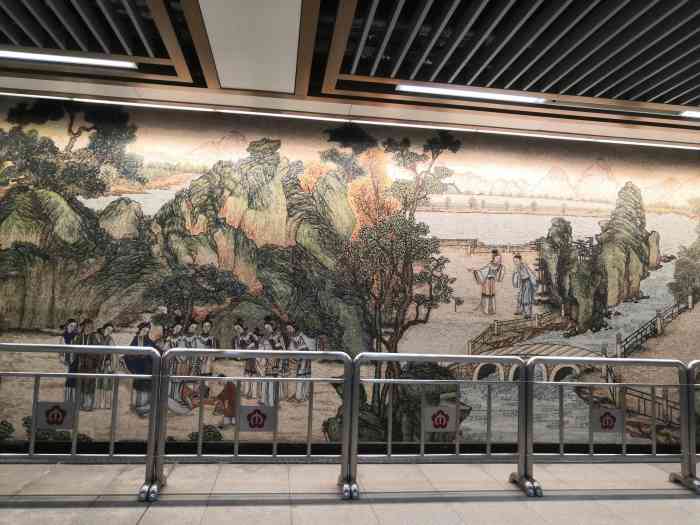 汉中门(地铁站"汉中门地铁站的地址在南京市汉中路和虎踞南.