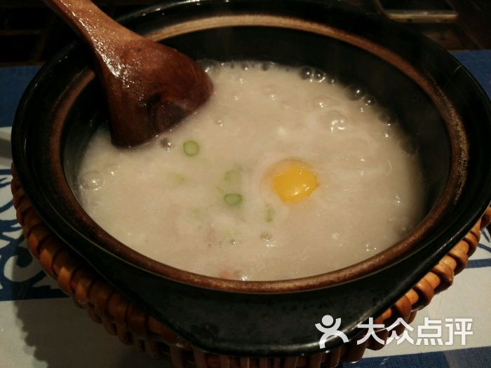 绿色吴家粥铺(淮海路店)-滑蛋牛肉粥图片-扬州美食
