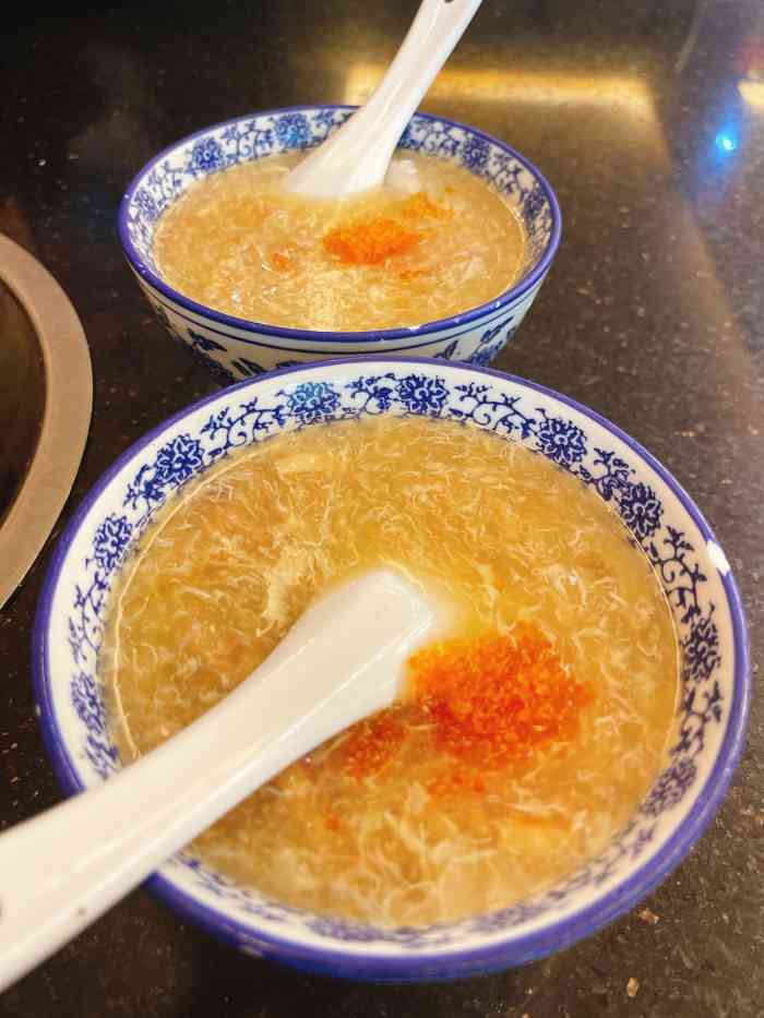 香港食盈碗仔翅(东莞总店"五一假期,没什么好去处,只能留在东莞吃吃