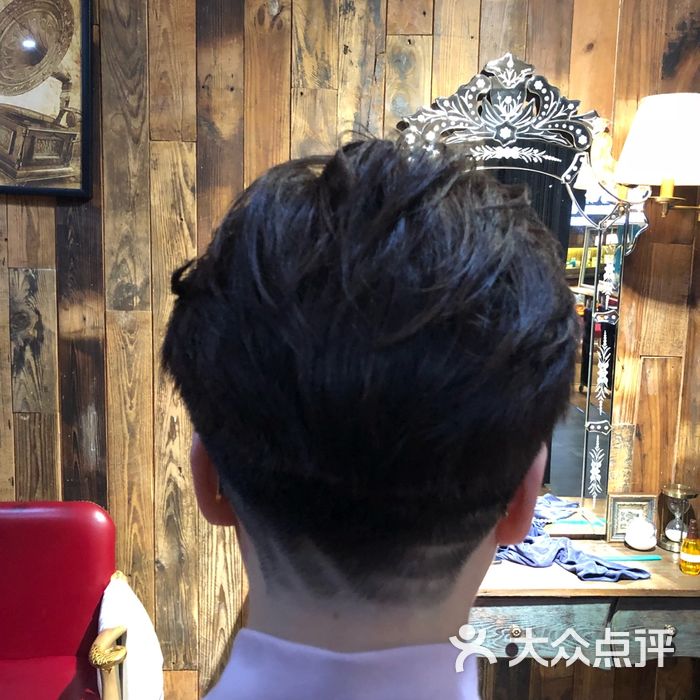侨治发型