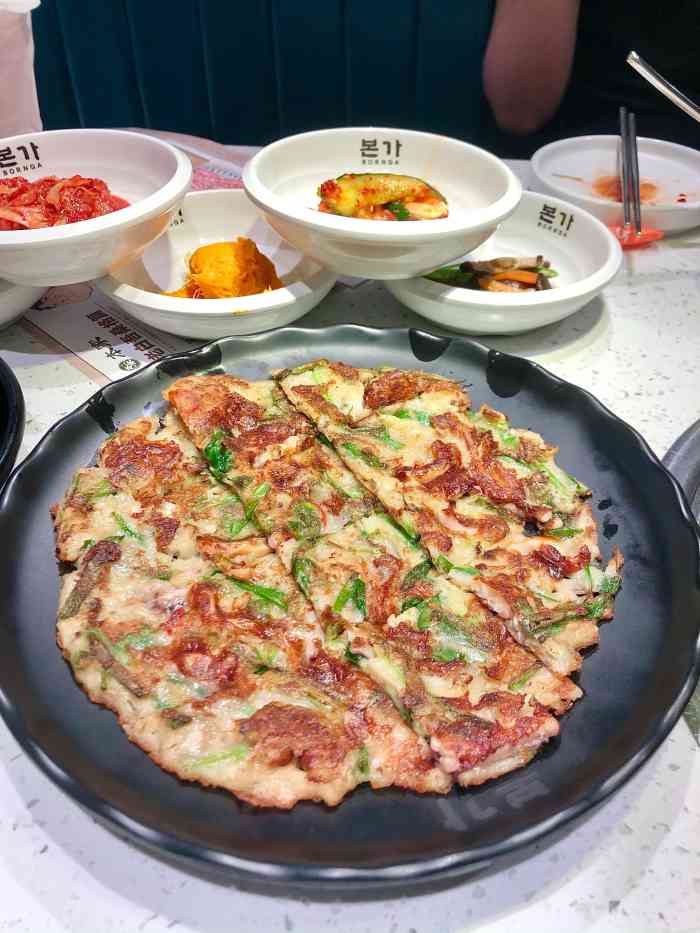 本家韩国料理(万象汇店)-"白钟元的店!期待很久了!本来看到评分一.