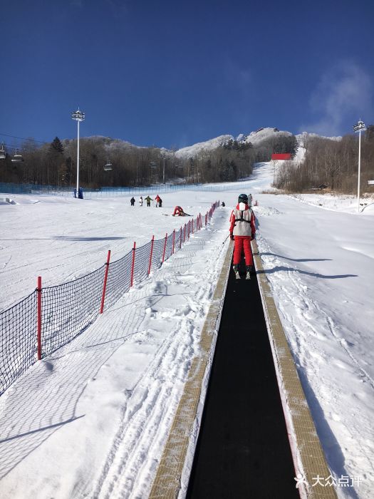 万达长白山国际滑雪场图片