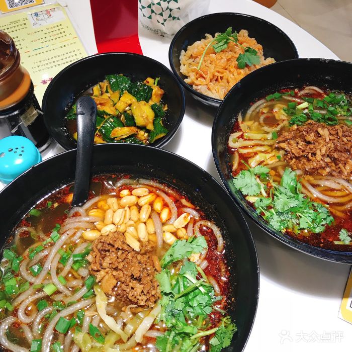 伤心酸辣粉(维多利店)图片