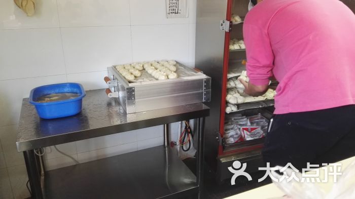 老胜香包子铺(环湖东路店)厨房图片 - 第23张