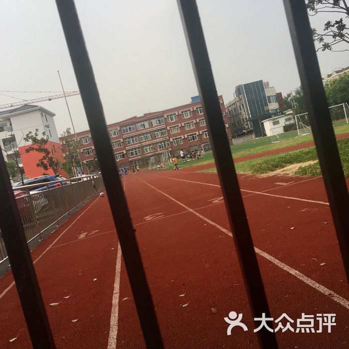 北蔡镇中心小学