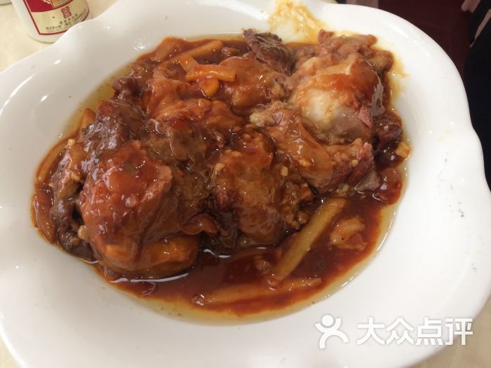 红烧牛窝骨