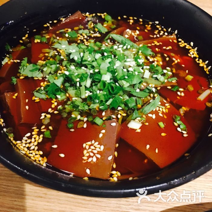 夹克串串香冒鸭血图片 - 第2张