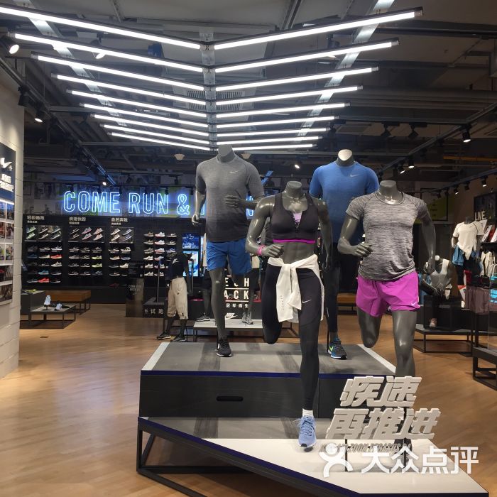 阿短短上传的图片