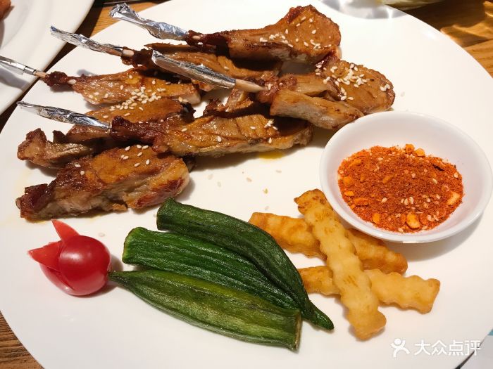 胡桃里(李公堤店)法式烤羊排图片 - 第1张