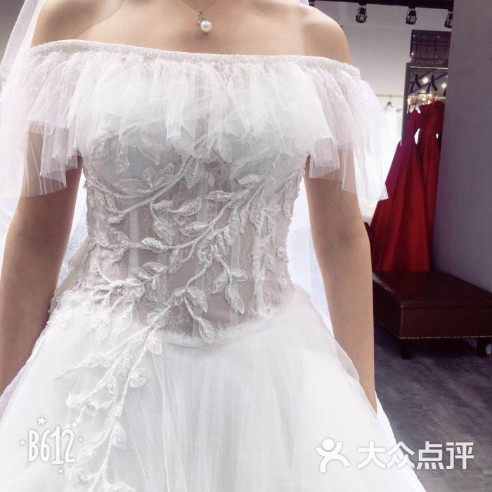 SROWAHOUSE施珞华婚纱(枫丹国际店)