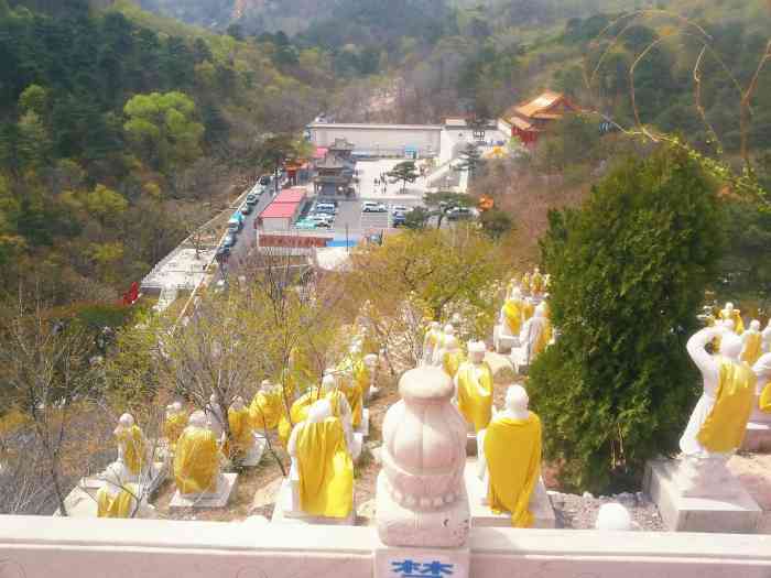 青岩寺风景区"在辽宁省甚至整个大东北都知道北镇青岩寺.