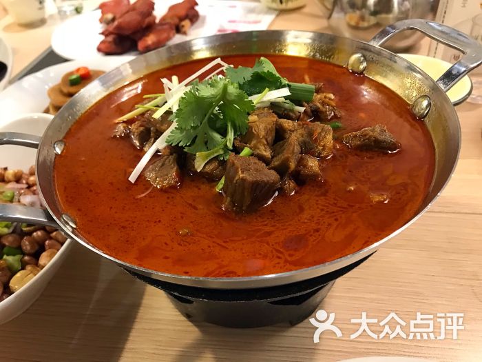 金秋酸菜鱼(柳泉路店)牛肉锅仔图片 第16张