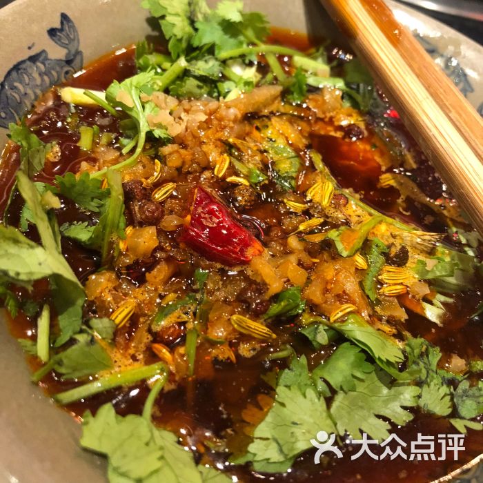 渝焱龙小郡肝砂锅串串香(天府广场店)图片 第2张