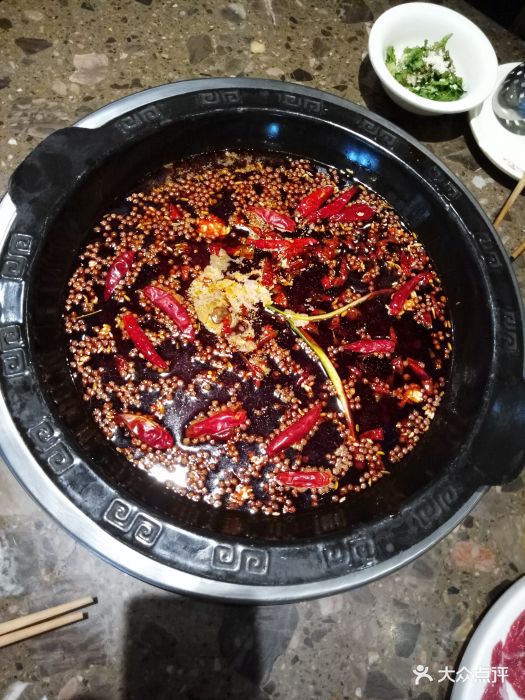 地瓜老火锅(渝北区总店)牛油红汤锅底图片 - 第733张