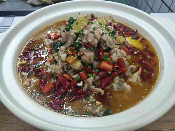 湘食湘遇湘菜馆-"典型的湘菜馆,味道很好,一家人吃饭.
