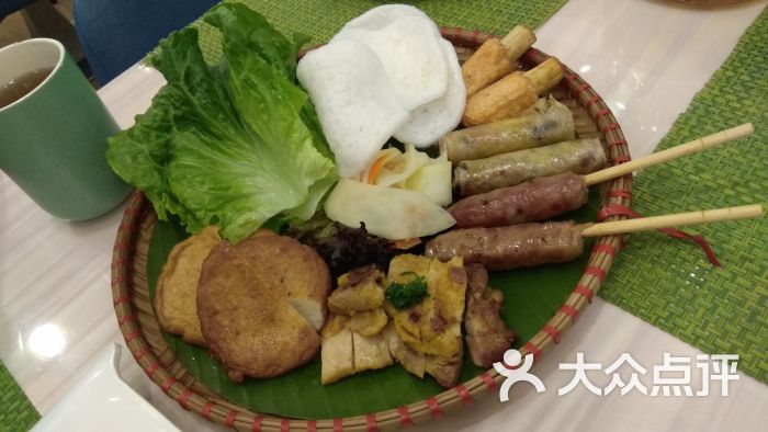 越芽庄(东海缤纷店)越南小吃拼盘图片 - 第9张