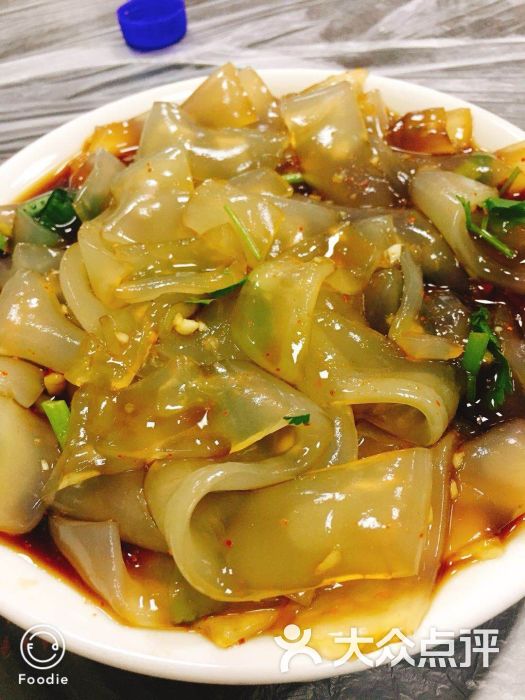 大成海鲜烧烤东北拉皮图片 第1张